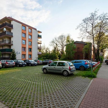 Kairos Apartments - Family - Darmowy Parking, Blisko Centrum กลีวิตเซ ภายนอก รูปภาพ