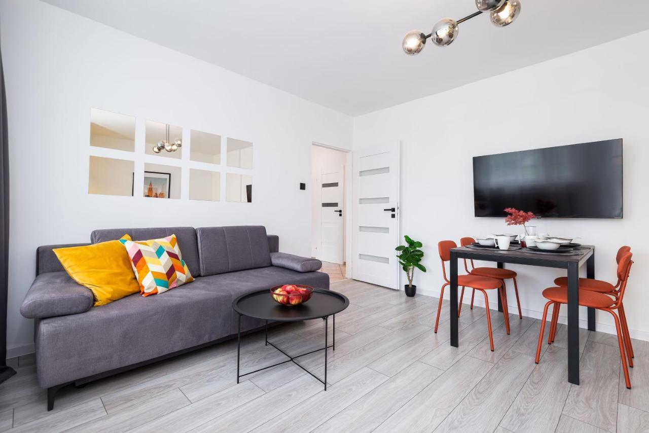 Kairos Apartments - Family - Darmowy Parking, Blisko Centrum กลีวิตเซ ภายนอก รูปภาพ