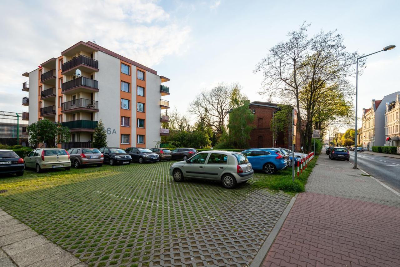 Kairos Apartments - Family - Darmowy Parking, Blisko Centrum กลีวิตเซ ภายนอก รูปภาพ